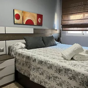 Apartamento Piso Familiar Con Perfecta Ubicación, Córdoba