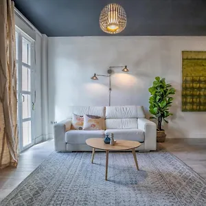 Apartamento Cerca De La Mezquita De Cordoba&free Private Parking, Córdoba